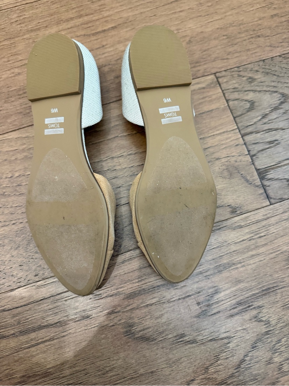 Toms Two-Tone Gemma Flats - Picture 7 of 7